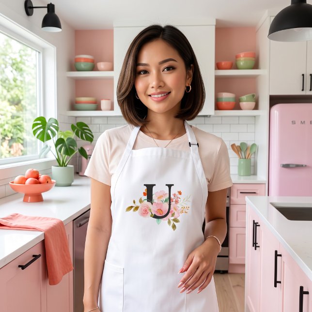 Letter U Long Apron (Creator Uploaded)