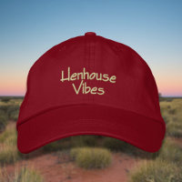 Lettering Henhouse Vibes in light Yellow