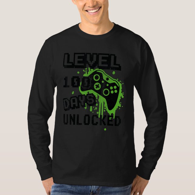 Level 100 Days of School Unlocked Retro 8 Bit 100t T-Shirt (Front)