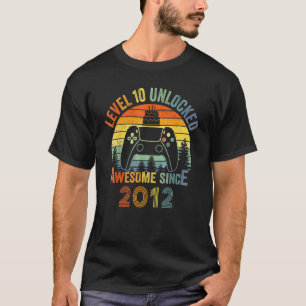 Level 10 Unlocked Vintage Retro Awesome Since 2012 T-Shirt