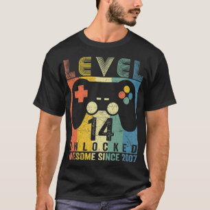 Level 14 Unlocked Awesome Video Game 14th Birthday T-Shirt