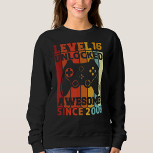 Level 16 Unlocked Video Gamer 16th Birthday Sweatshirt