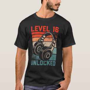 Level 16 Unlocked Video Gamer Lovers 16Th Birthday T-Shirt