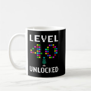 Level 40 Unlocked Video Gamer 40th Birthday Gifts Coffee Mug