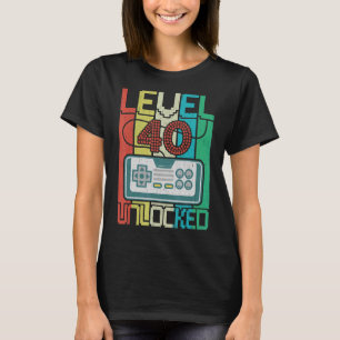 Level 40 Unlocked  Video Gamer 40th Birthday T-Shirt