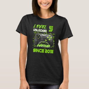 Level 5 Unlocked Awesome 2018 Video Game 5th Birth T-Shirt