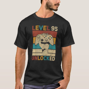 Level 95 Unlocked 95th Birthday 95 Years Old Gamer T-Shirt