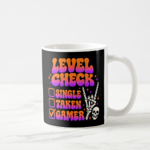 Level check gamer humour for gaming fans coffee mug