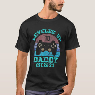 Leveled Up To Daddy 2022  Men Promoted Dad 2022 T-Shirt