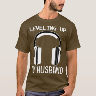 Leveling Up To Husband (62) T-Shirt