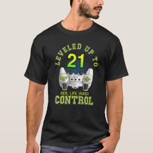 Levelled Up To 21 Gamer 21th Birthday Men Women Bo T-Shirt