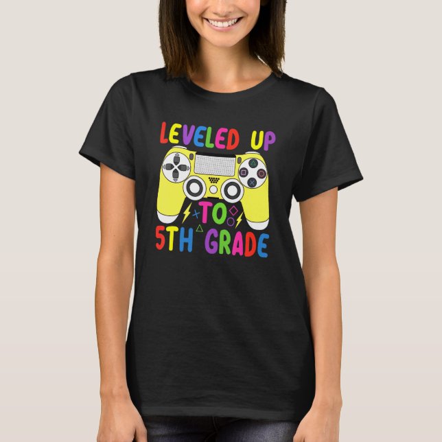 Levelled Up To 5th Grade Video Game Controller Fif T-Shirt (Front)