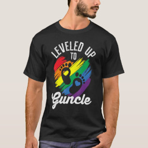 Levelled Up To Guncle Rainbow Proud Gay Uncle Lgbt T-Shirt