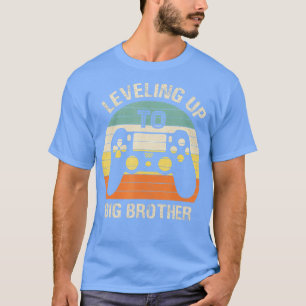 Levelling up to Big Brother 2022 funny gamer vinta T-Shirt