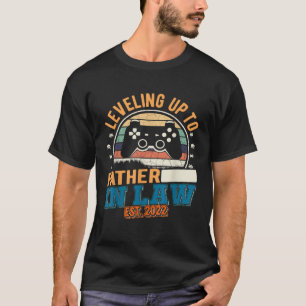 Levelling Up To Father In Law Gaming Gamer Father T-Shirt
