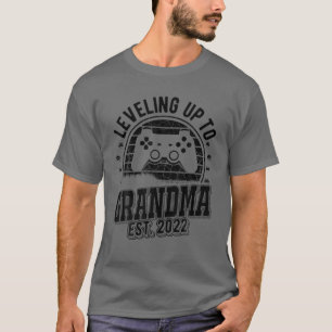 Levelling Up To Grandma Est. 2022 - Gaming Gamer G T-Shirt