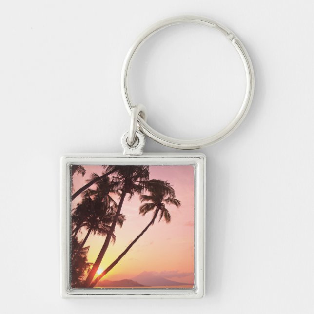 Lewolin Village, Illi Api Island, Selat Boleng Key Ring (Front)