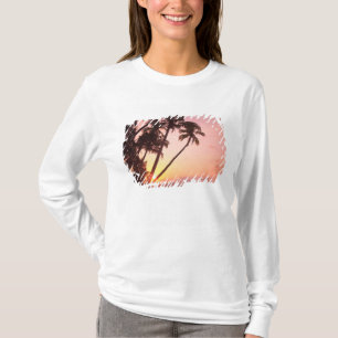 Lewolin Village, Illi Api Island, Selat Boleng T-Shirt