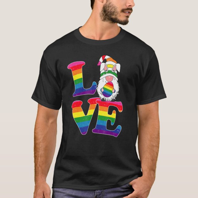 Lgbt Love Gnome Easter Day Couple Lesbian Gay Outf T-Shirt (Front)