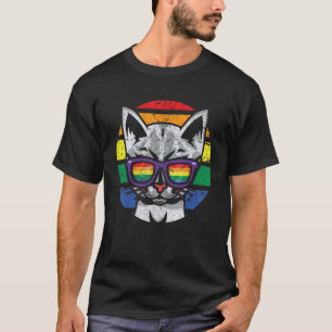 LGBTQ LGBTQ Lesbian Gay Men Rainbow Sunglasses Cat T-Shirt