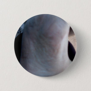 LICK MY FOOT 6 CM ROUND BADGE