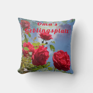 Lieblingsplatz mit roten Rosen Cushion