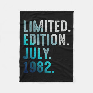 Lied Edition July 1982 Retro Vintage 1982 Fleece Blanket
