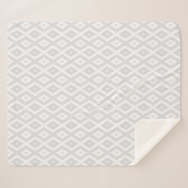 Light grey and white diamond pattern sherpa blanket (Front (Horizontal))