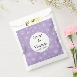 Light purple colour and white peonies. favour bags