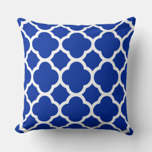 Light Sapphire Blue Quatrefoil Pattern Cushion