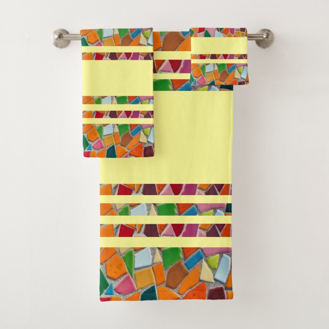 Light Yellow  Mosaic Pattern Bath Towel Set (Insitu)
