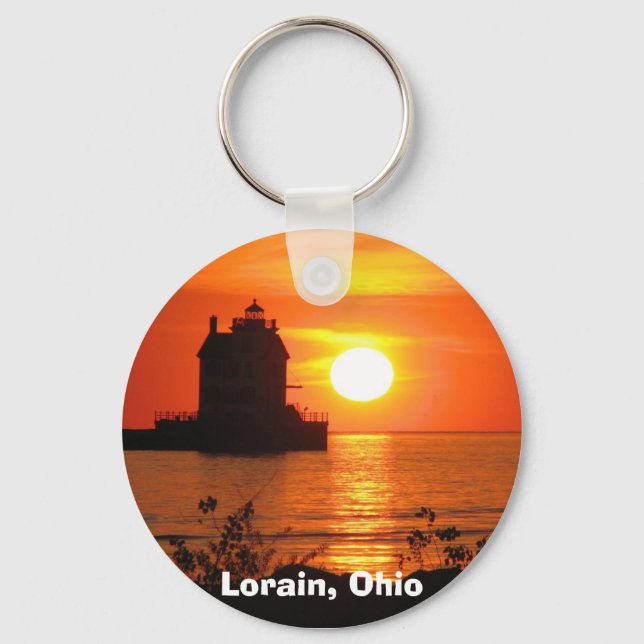 Lighthouse at sunset keychain (Front)