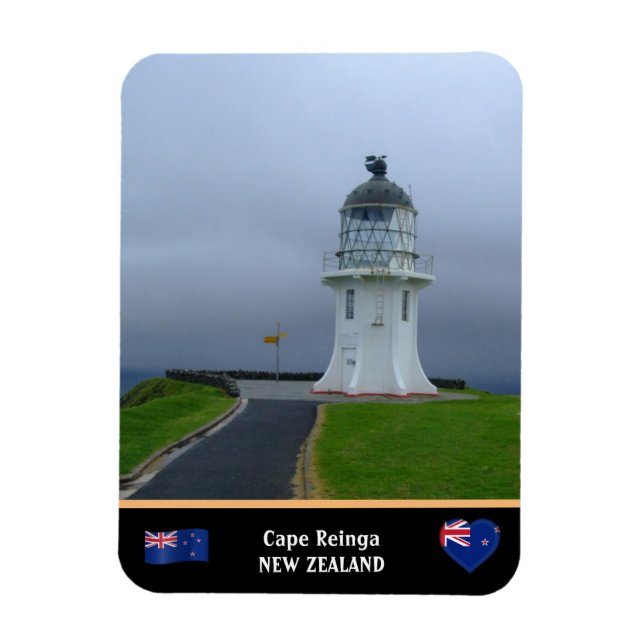 Lighthouse & Cape Reinga - Maori / New Zealand Magnet (Vertical)