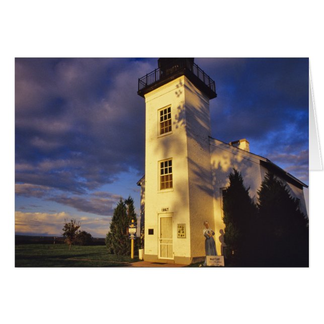 Lighthouse in Escanaba UP Michigan (Front Horizontal)