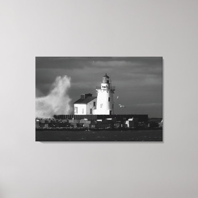 Lighthouse Mist Canvas Print (Front)