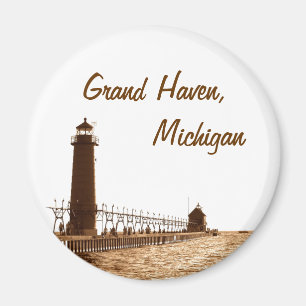lighthouse of grand haven michigan magnet