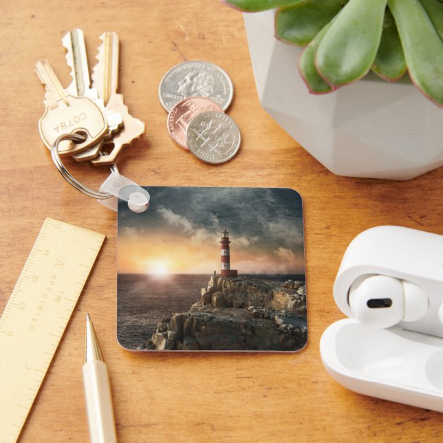 Lighthouses | Red & White Lighthouse Key Ring (Desk)