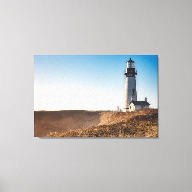 Lighthouses | Yaquina Head Lighthouse Oregon Canvas Print (Front)