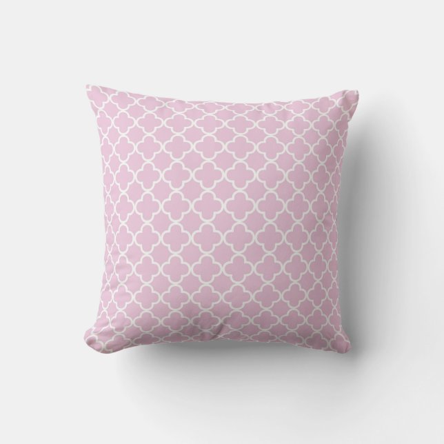 Lilac Quatrefoil Clover Pattern Cushion (Front)