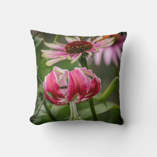 Lily Pillow