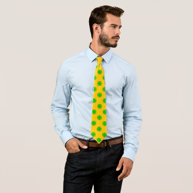 Lime Green Clover Ribbon by Kenneth Yoncich Tie (In Situ)