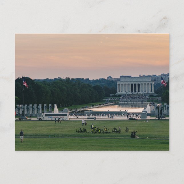 Lincoln Memorial Postcard (Front)