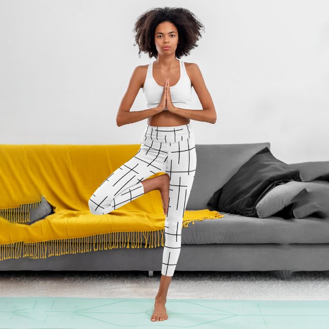 Line Pattern Capri Leggings (Creator Uploaded)