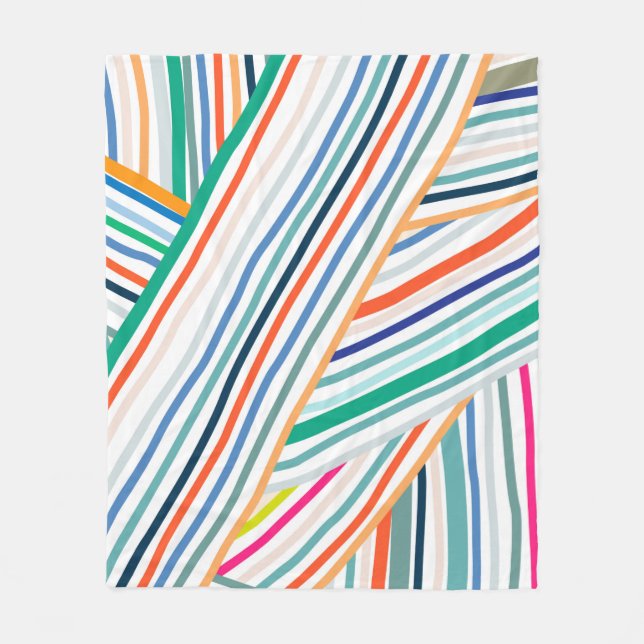 Line Pattern Fleece Blanket (Front)