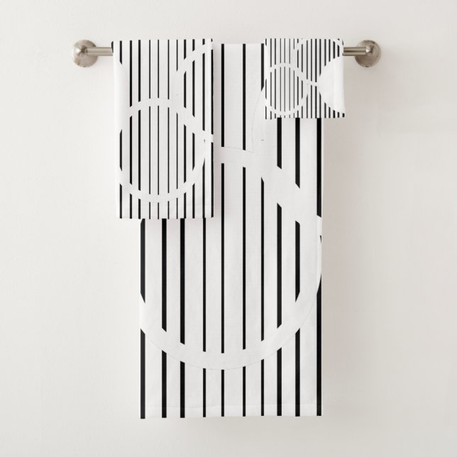 Lined Hexagons  Bath Towel Set (Insitu)