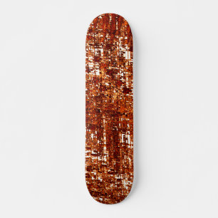 Linhas cruzadas e entalhe de quadrados enferrujado skateboard