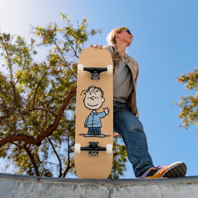 Linus Waving Skateboard (Outdoor 1)