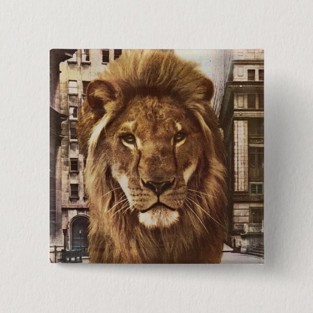 lion in town 15 cm square badge (Front)