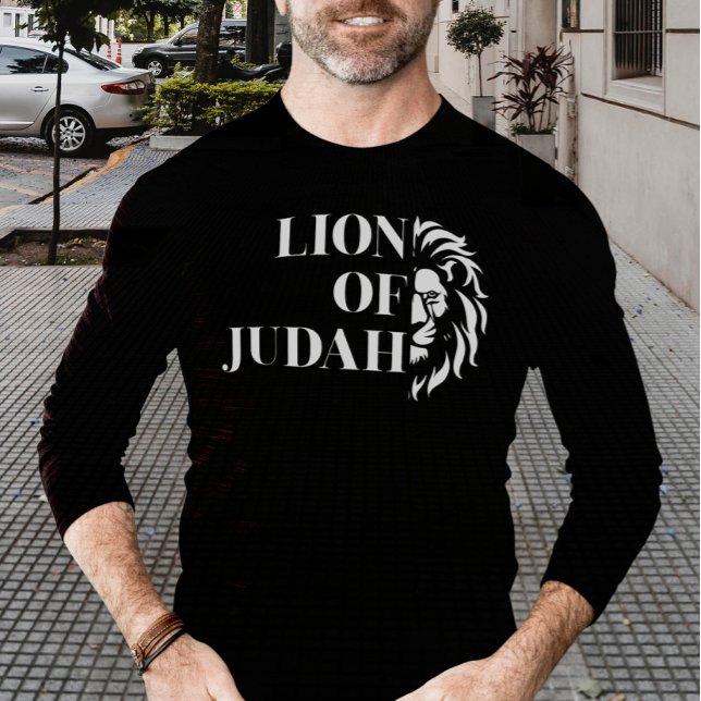Lion of Judah Modern Watercolor T-Shirt (Lion of Judah Modern Watercolor T-Shirt)