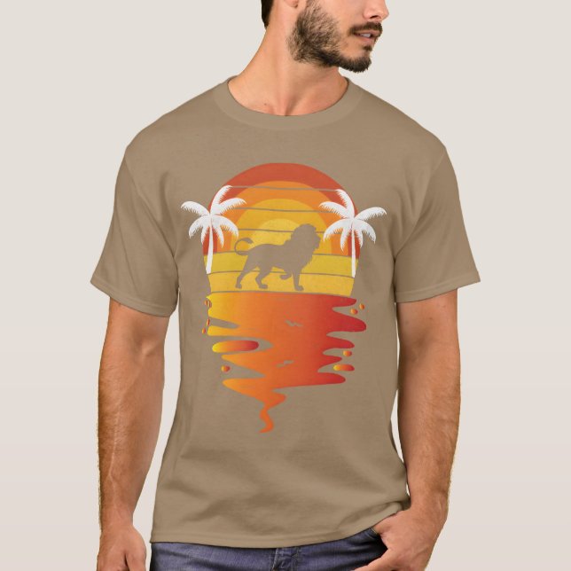 Lion shirt retro sunset 70s vintage zookeeper Lion (Front)
